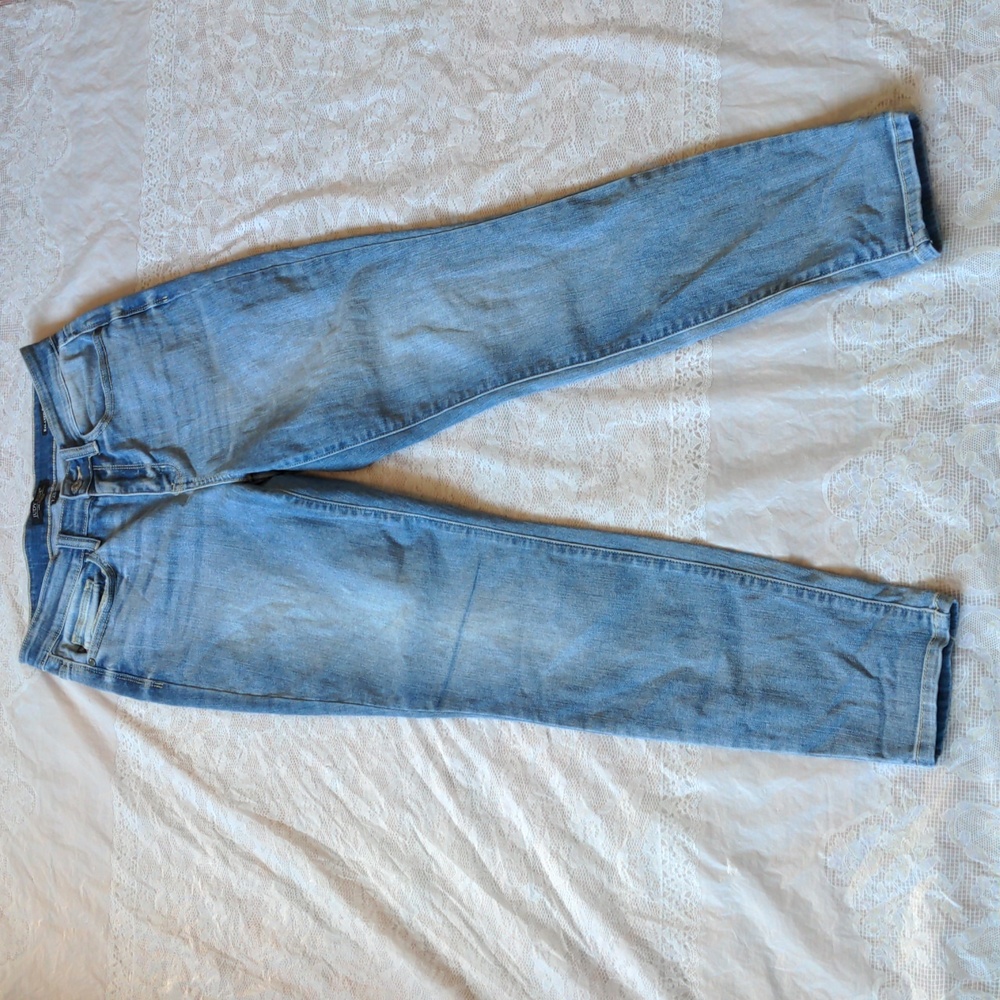 Judy Blue Relaxed Fit Light Wash Jeans Size 7/28